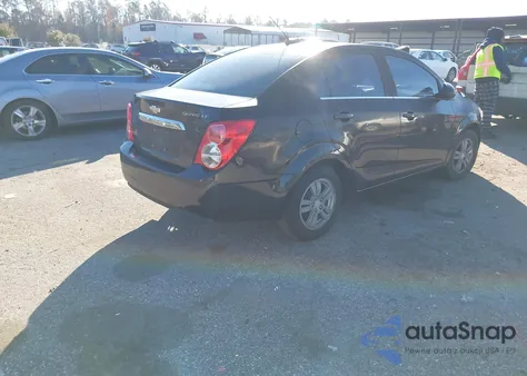 2016 Chevrolet Sonic Lt Auto z USA, uszkodzony, nr VIN 1G1JC5SH3G4139644